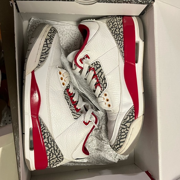 Men’s Jordan 3 cardinal red - Picture 4 of 5